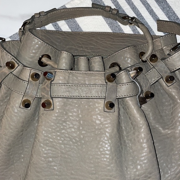 Alexander Wang bucket bag with studs - Picture 4 of 6